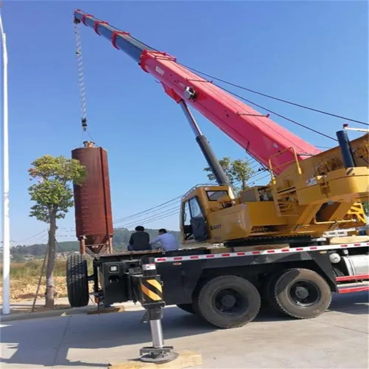 杭州萧山专业吊车租赁多少钱